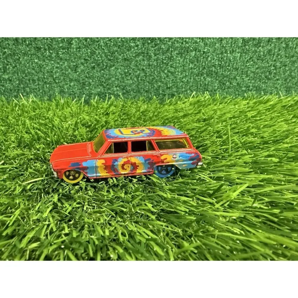 Hot Wheels '64 Nova Wagon Gasser Red Tie-Dye Peace Sign X1624 Malaysia 2012